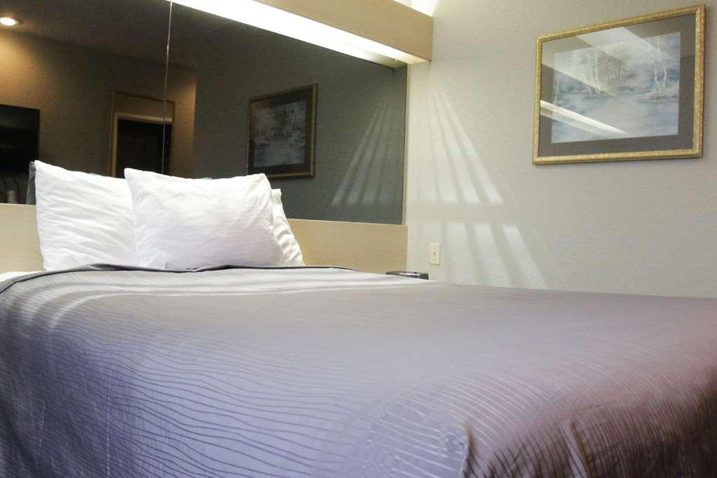 America'S Best Value Inn And Suites - Джексон Номер фото